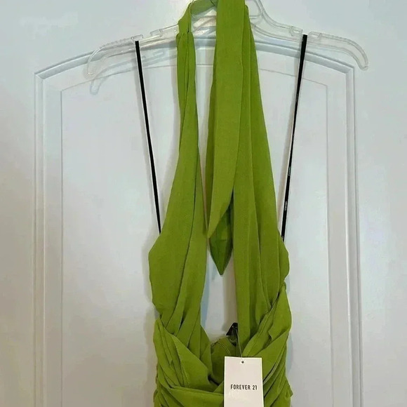 NWT Forever 21 Crisscross Halter Ruched Bodycon Mini Dress Lime Green Apple Sz S - Picture 8 of 13
